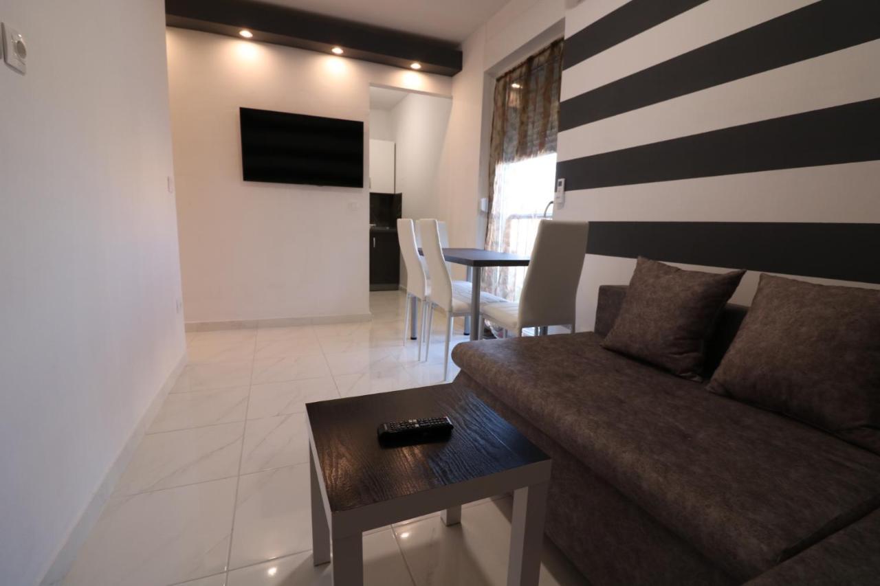 Apartamento Sneky Pula Exterior foto
